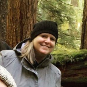 Meet your Posher, Stacy